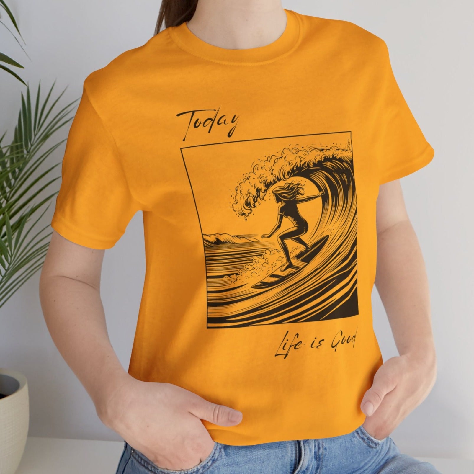 yellow surfing tee womens, inspired by us west coast surfing beaches