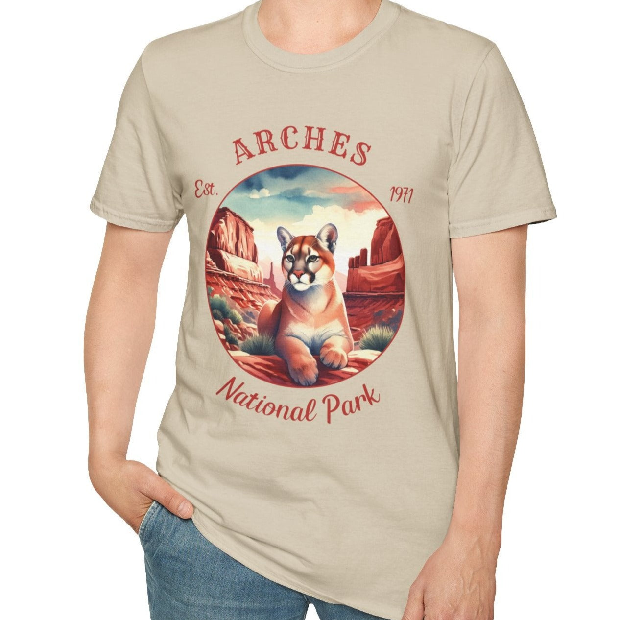 Arches national park usa  t-shirt nice gifts for loved ones, perfect for enthusiast hikers to explore us parks. Live wild, live free, live full life